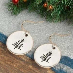 MODCLOTH BOHO "I PINE FOR YOU" EARRINGS